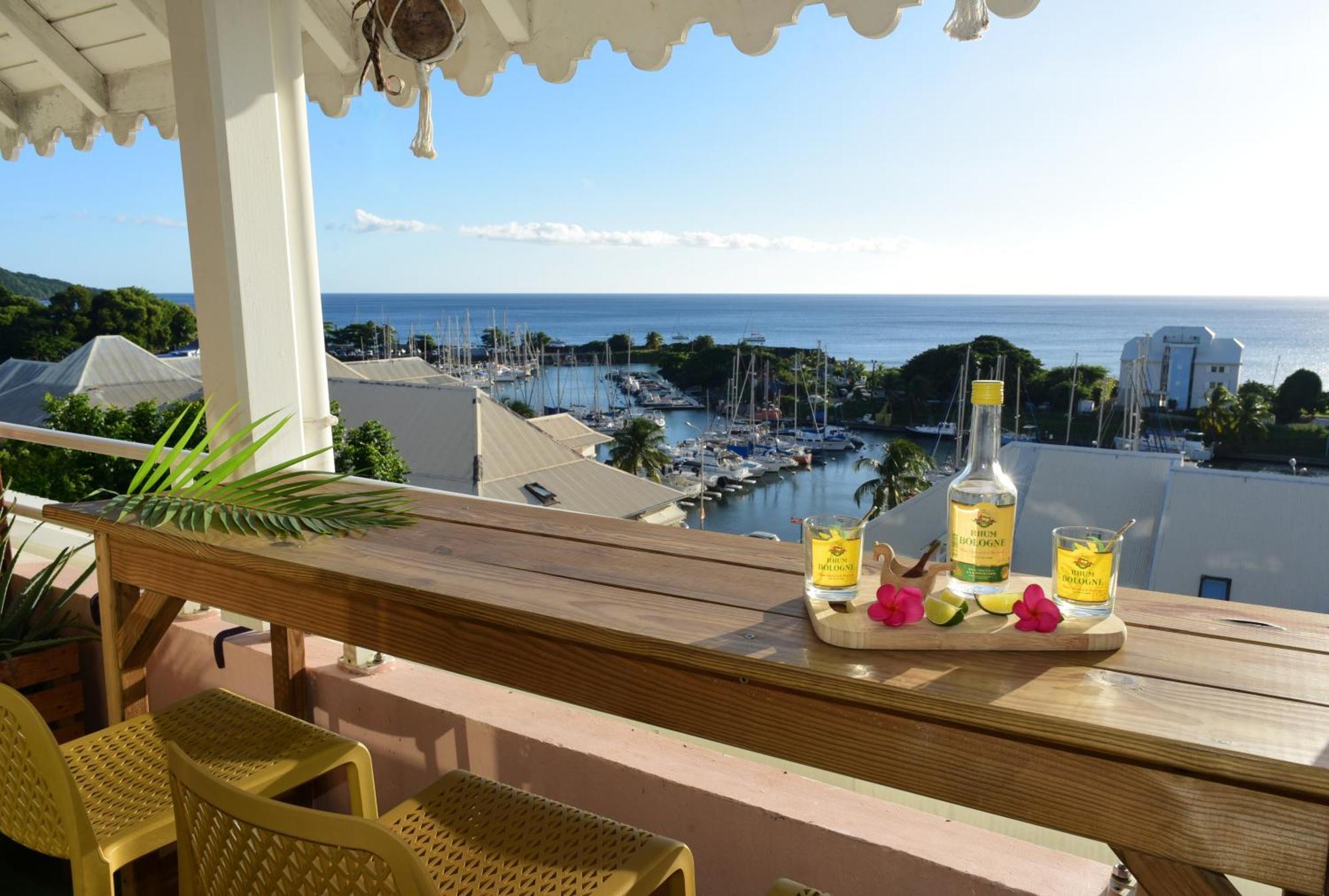Kaz A Soley - Gite Vue Panoramique Sur La Mer - Plage A 500M Gourbeyre Экстерьер фото